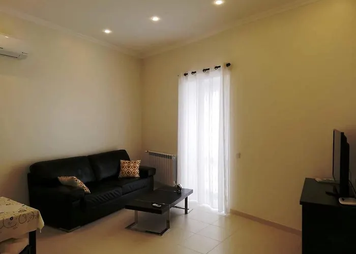Candido Reis Apartments